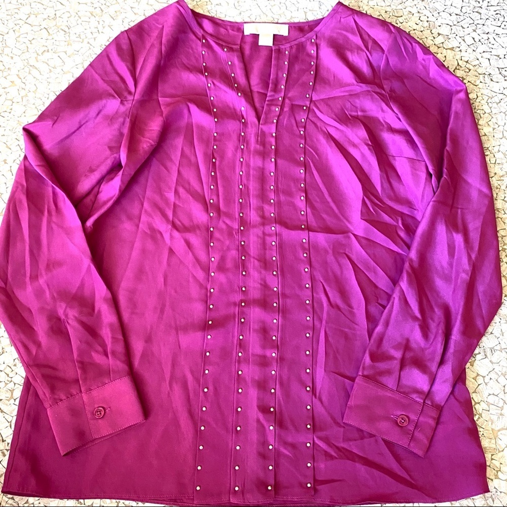 Fuchsia Michael Kors gold studded blouse beautiful Excellent condition.